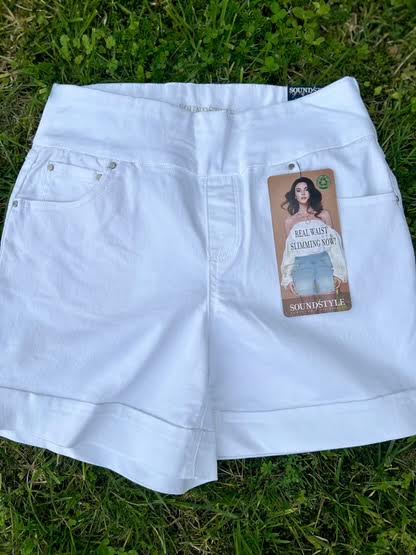 SOUND/STYLE Pull On Shorts - White
