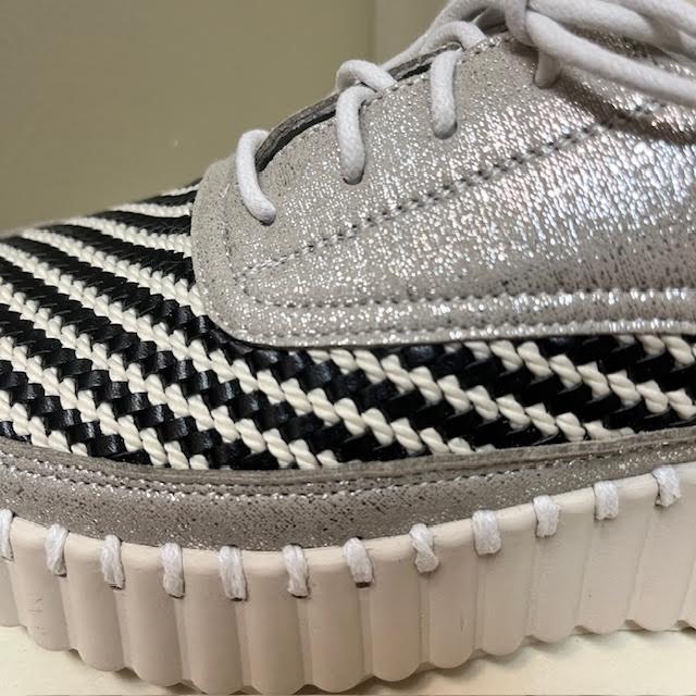 BERNIE Rin Sneaker - Silver w/Black & White Weave