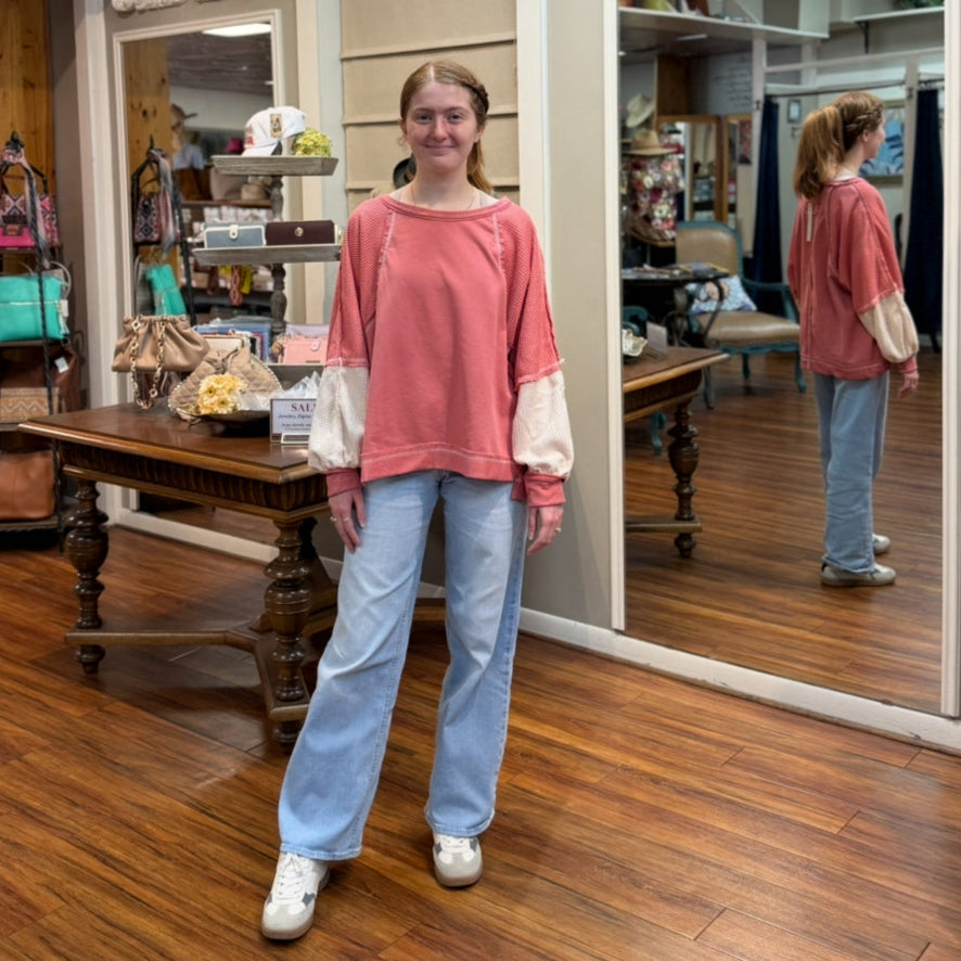 SHE+SKY - Long Sleeve Coral Sweatshirt