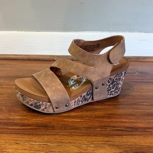 VERY G - Atlas Leopard Tan Sandals