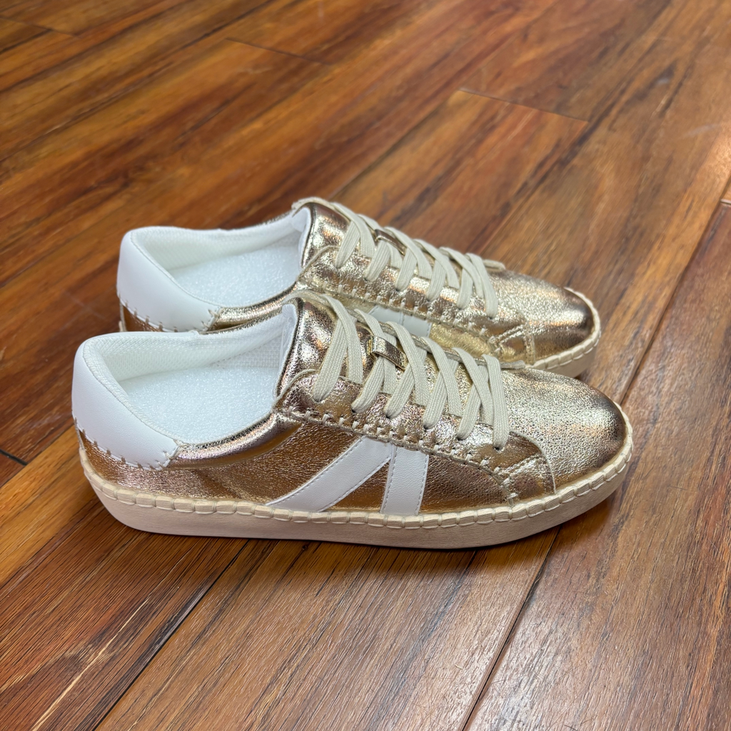 HEY GIRL BY CORKYS - Metallic Gold Tennis Shoes