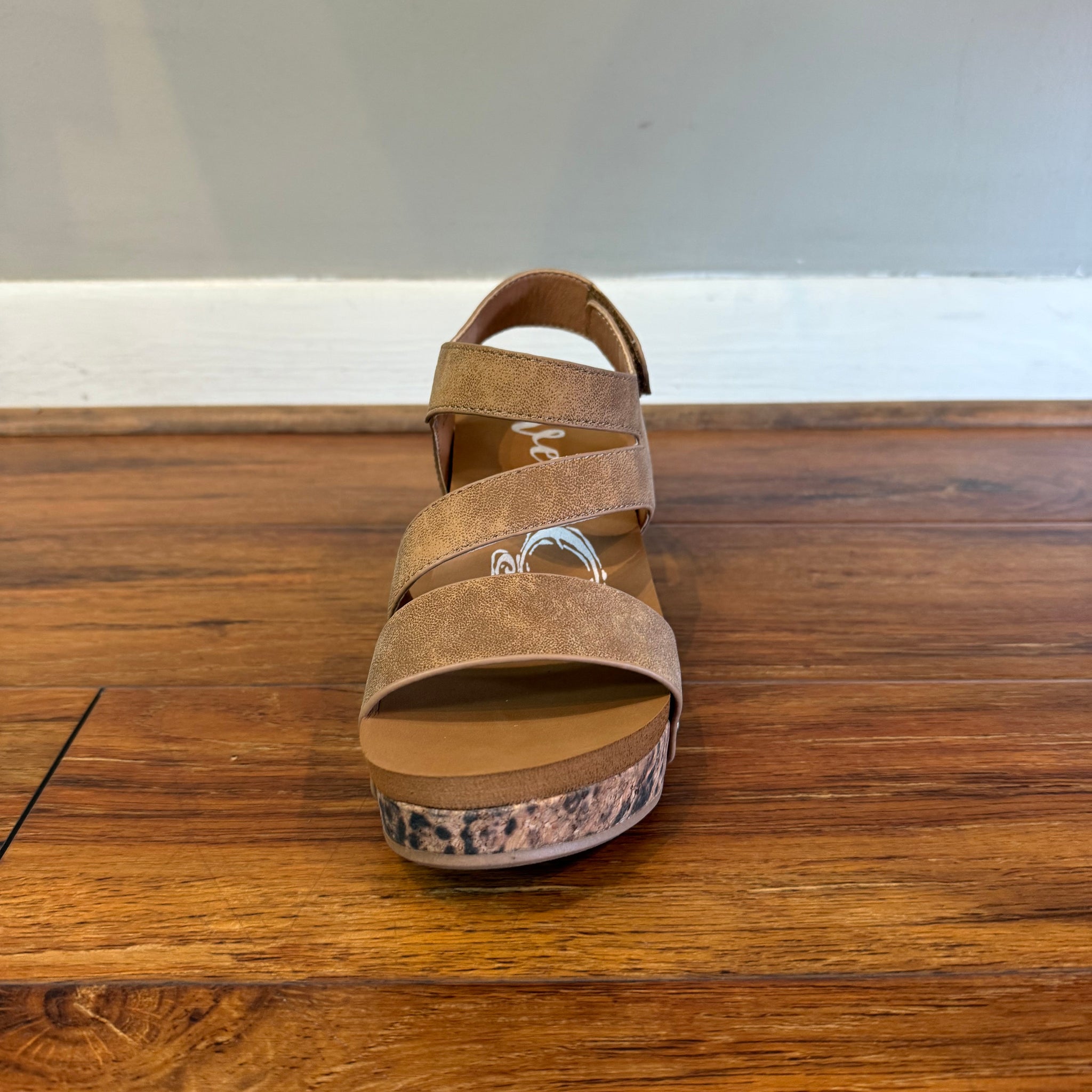 VERY G - Atlas Leopard Tan Sandals