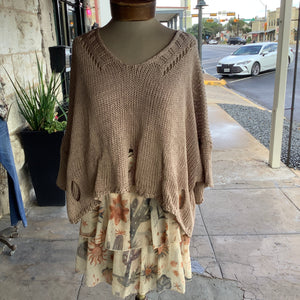 CHARISMA - Brown Crop Sweater