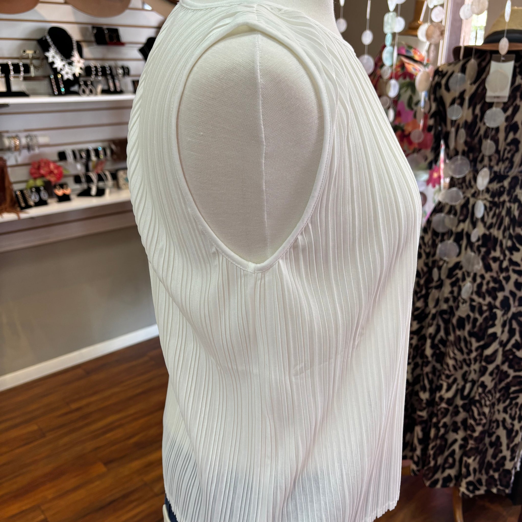 LIVERPOOL- Solid White Pleated Top