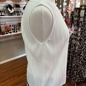 LIVERPOOL- Solid White Pleated Top