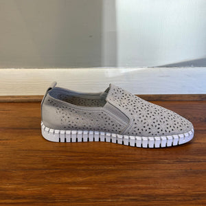 VERY G - Grey Slides - SALE ITEM