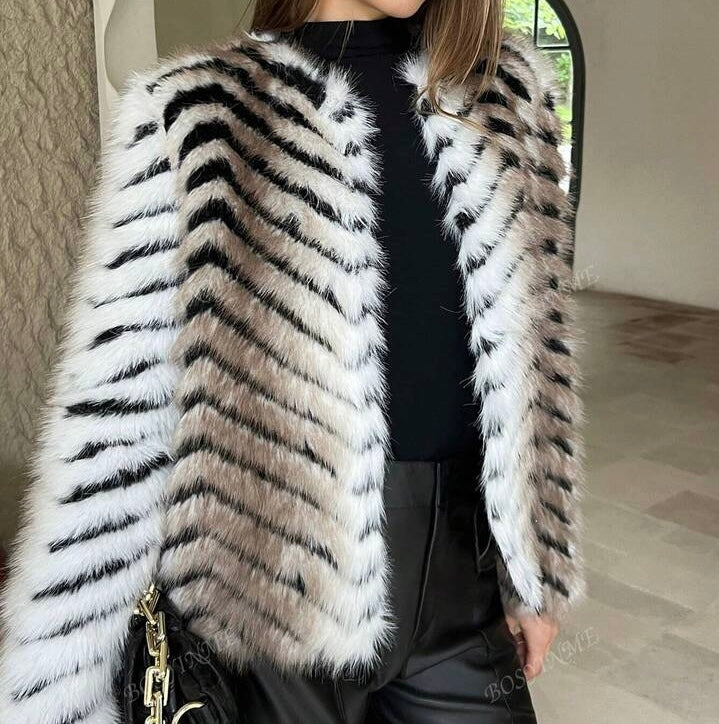 LOVE TOKEN - Zebra Faux Fur Jacket