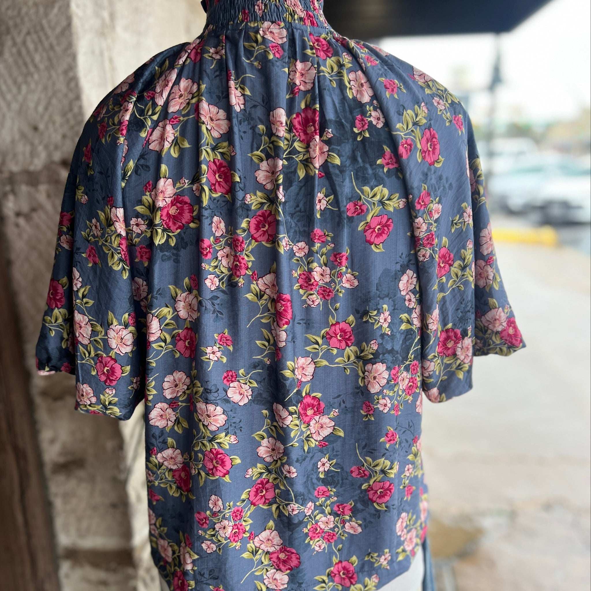THML - Blue/Pink Floral Top