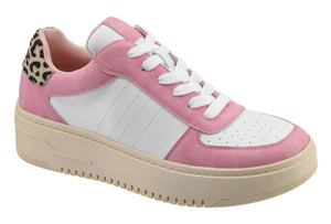 CORKYS Hey Girl! - Pregame Sneaker in Pink